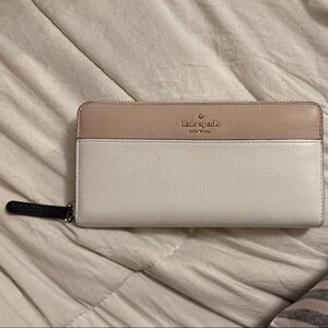 Kate Spade White and Tan Wallet